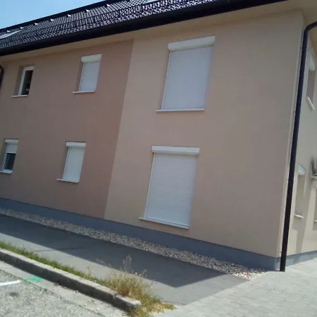 Swiss Apartment *